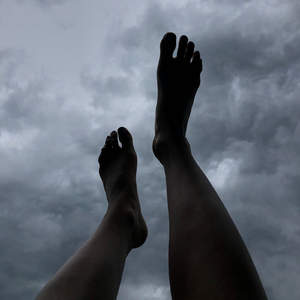 强奸美国女生视频？
